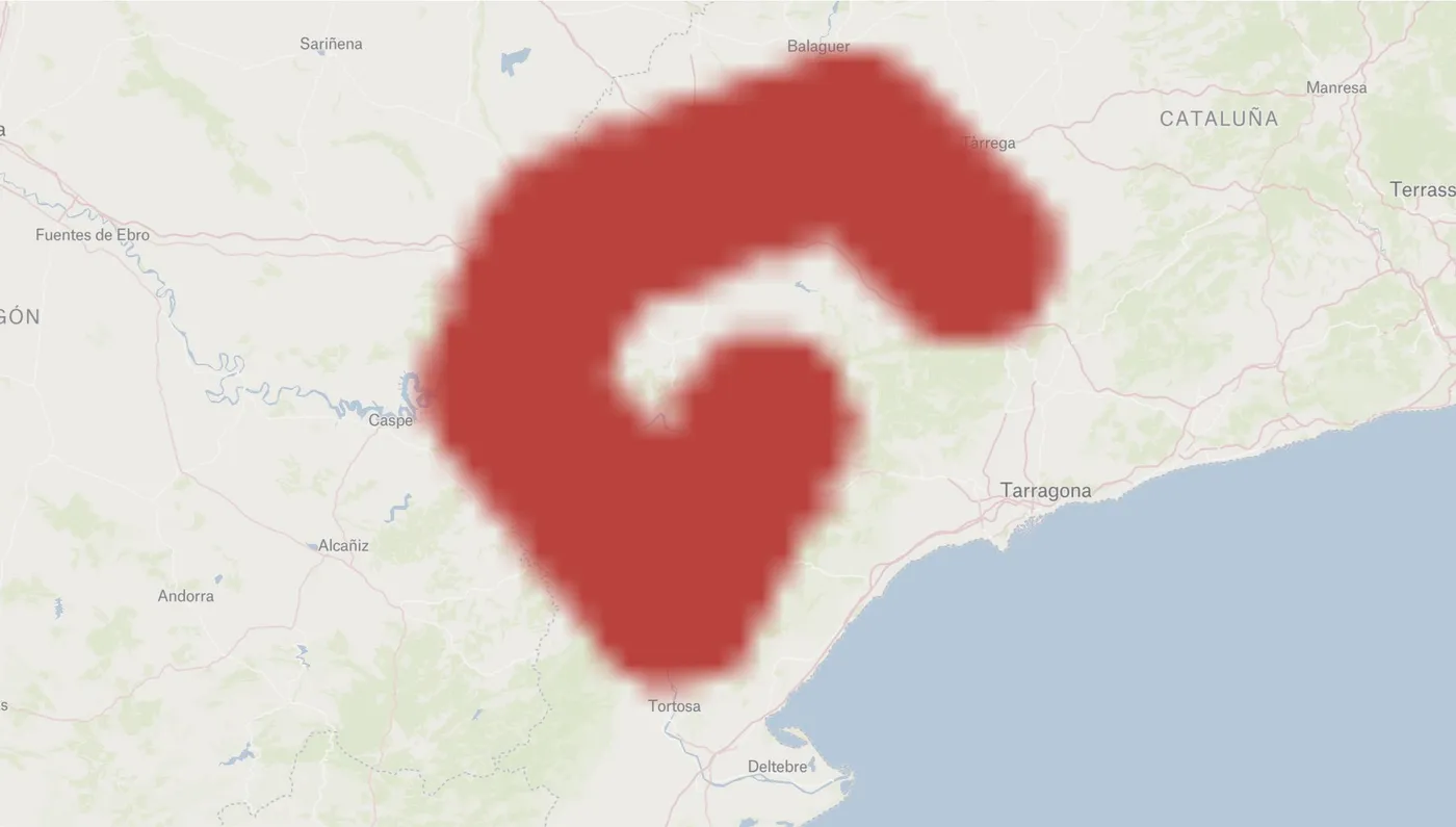 A map of Catalonia where a thick red route is drawn blurry and pixelated mid zoom
