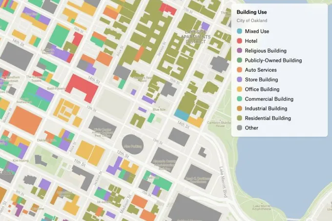 A Felt map of downtown Oakland buildings colored by permitted use, with a legend of use categories
