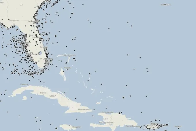 A Felt map of nautical casualty points around Florida, the Bahamas and the Caribbean, clustered near the coasts